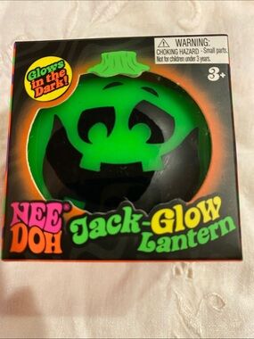 NeeDoh Jack-Glow Lantern — Glow-in-the-Dark Green Pumpkin new and authentic